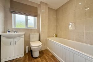 Family Bathroom- click for photo gallery
